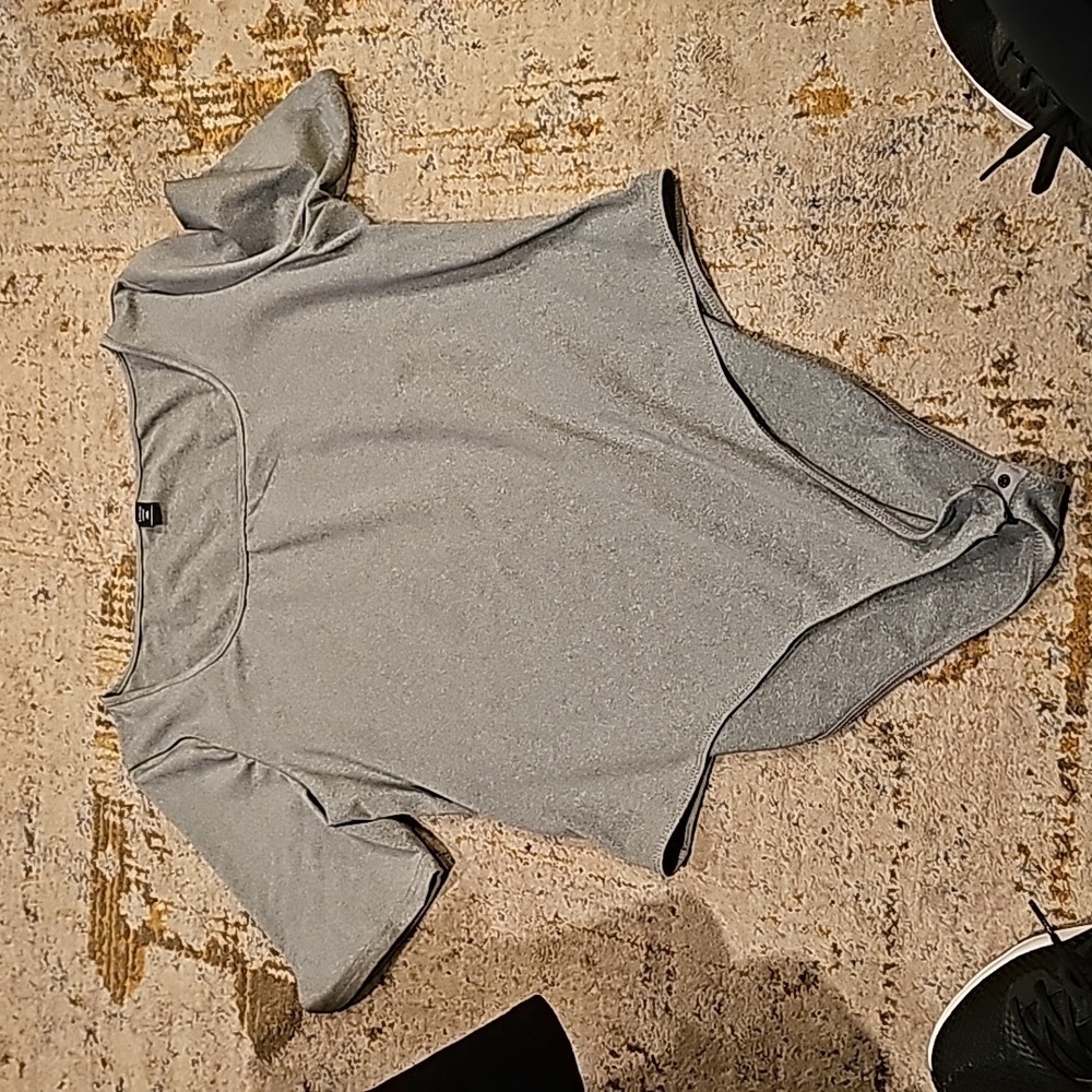 SHEIN EZwear Plus Solid Scoop Neck Bodysuit